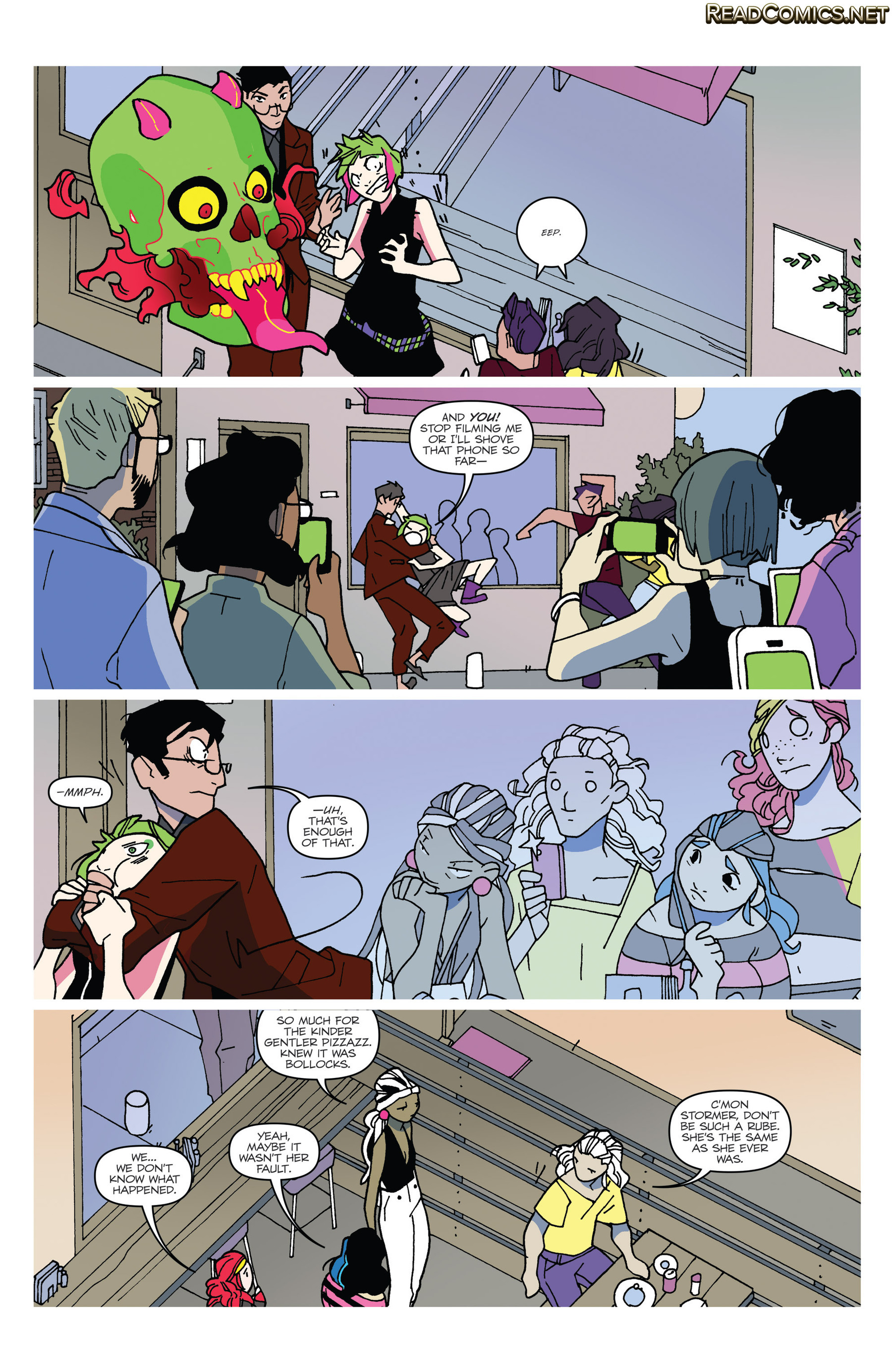 Jem and the Holograms (2015-): Chapter 19 - Page 14