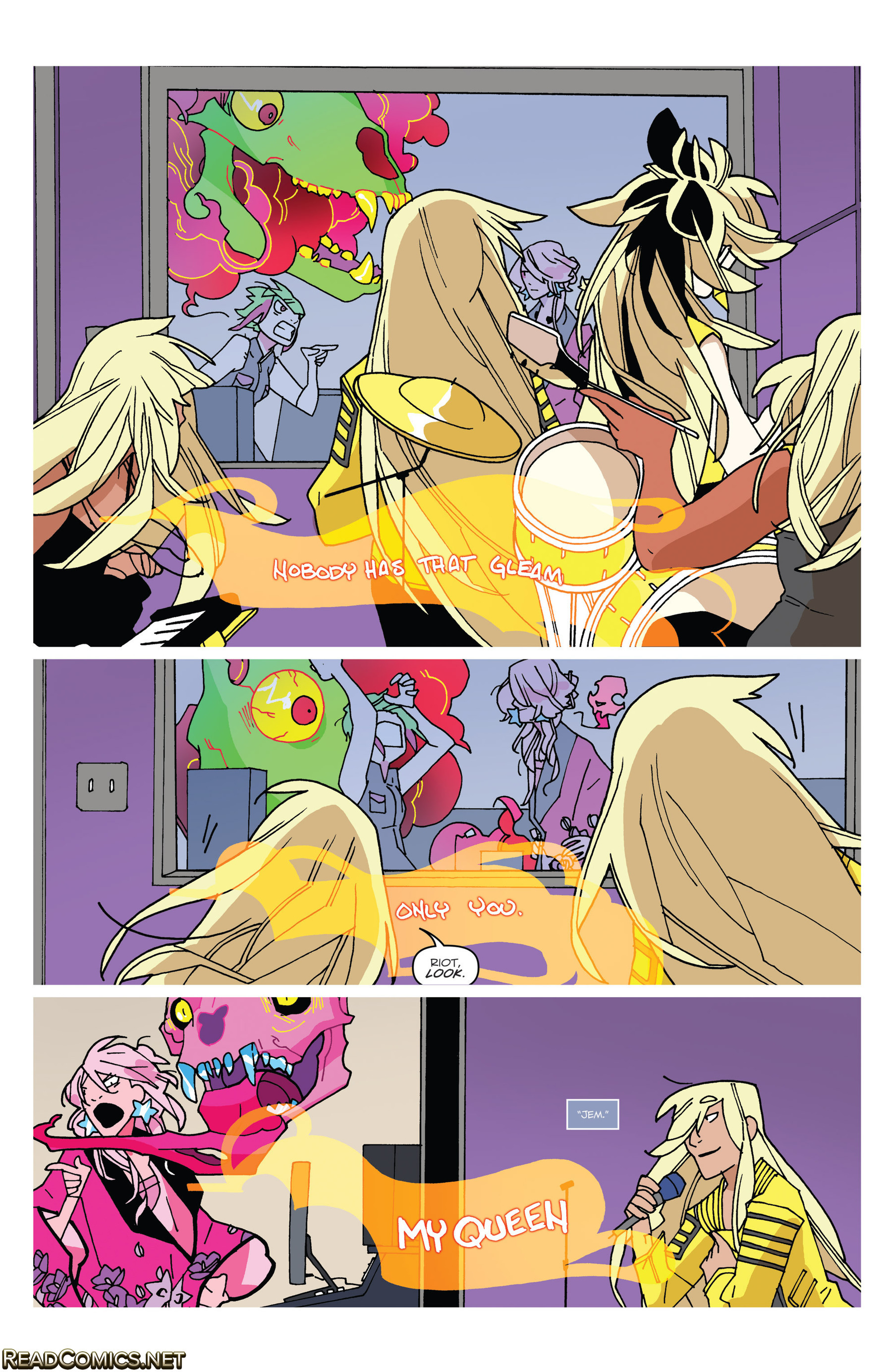 Jem and the Holograms (2015-): Chapter 19 - Page 18